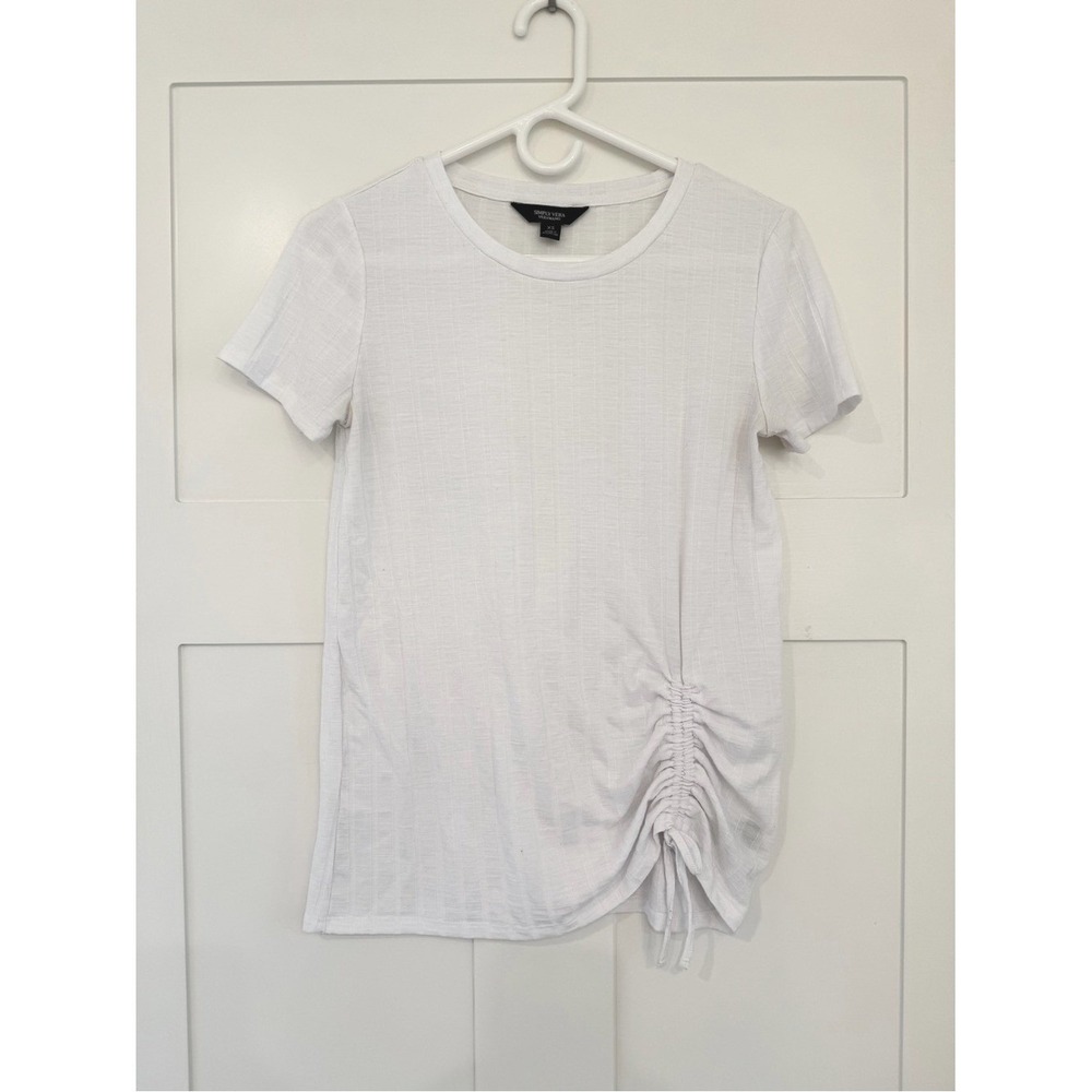 Vera Wang White Ruched Side‎ Tee